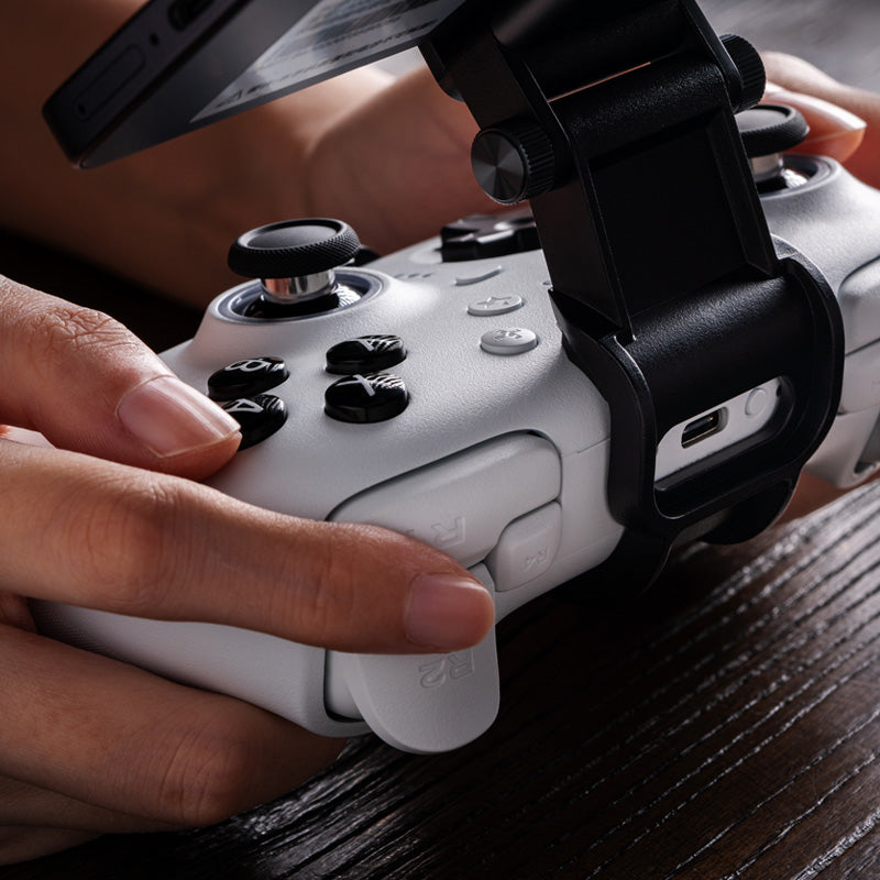 8BitDo Mobile Gaming Clip for Ultimate 2 Premium Gaming Accessory