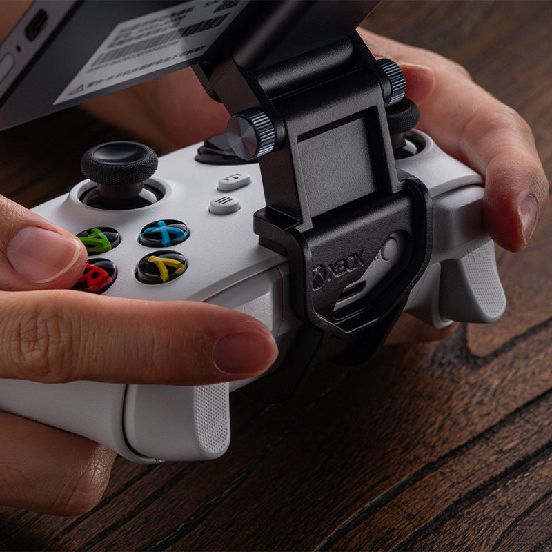 8BitDo Mobile Gaming Clip for Xbox Controllers Premium Gaming Accessory